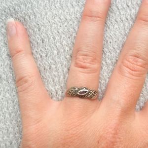 Cute silver colored ring